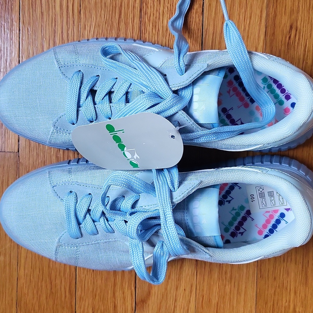 NWT Diadora (Italian) Blue Sneakers, 9.5W / 8M